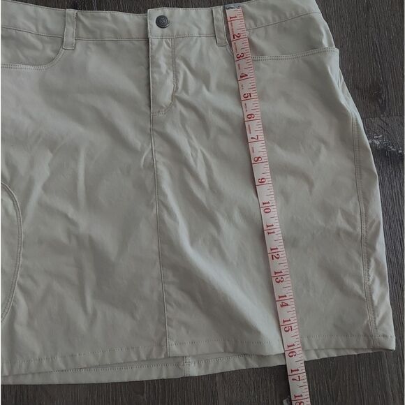 Patagonia Rock Craft Women's Beige Short Skirt - Picture 9 of 10